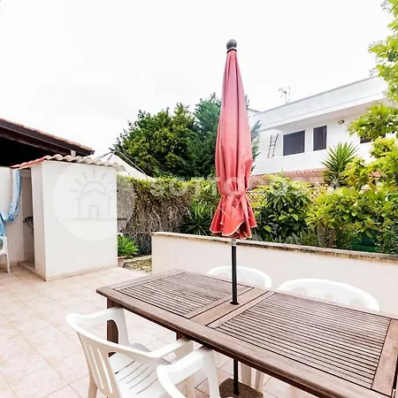 Conchiglia D'oro Apartment *